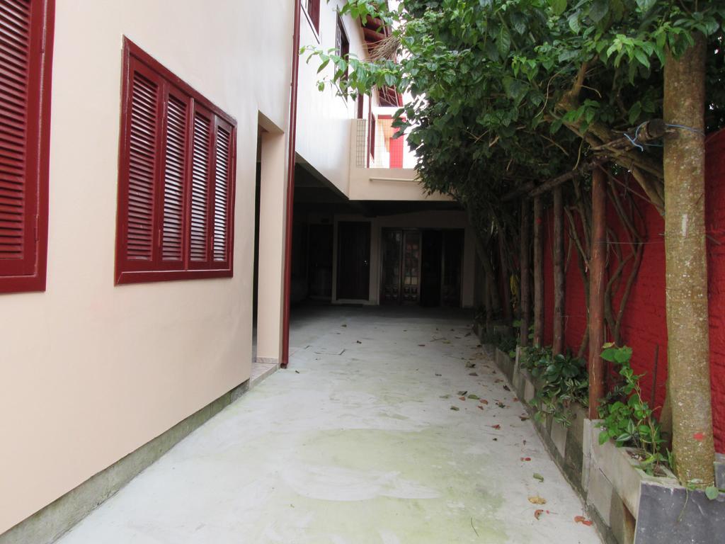 ホテルResidencial Dona Vilma フロリアノポリス エクステリア 写真