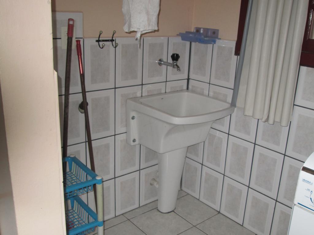 ホテルResidencial Dona Vilma フロリアノポリス エクステリア 写真